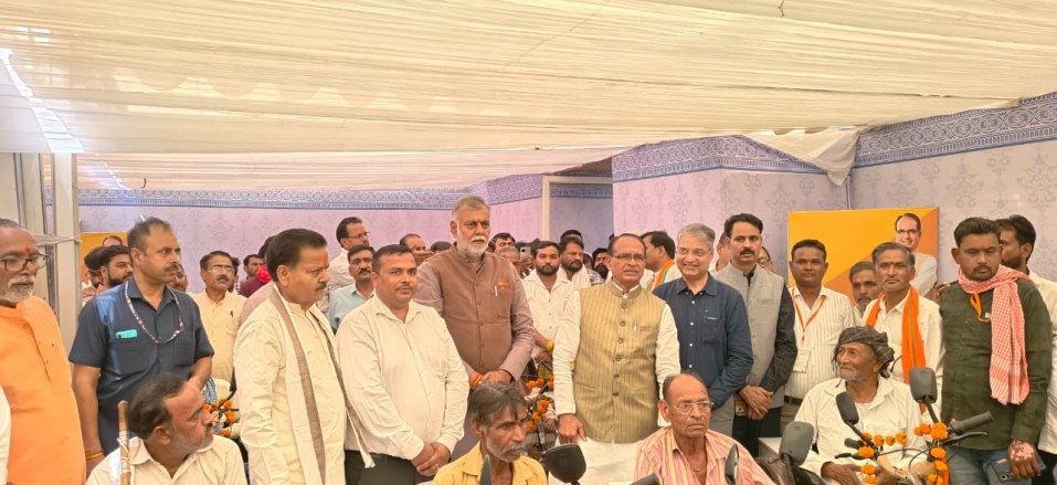 Syngenta India rolls out 650 motorised tricycles in MP, linking inclusion with agri livelihoods
